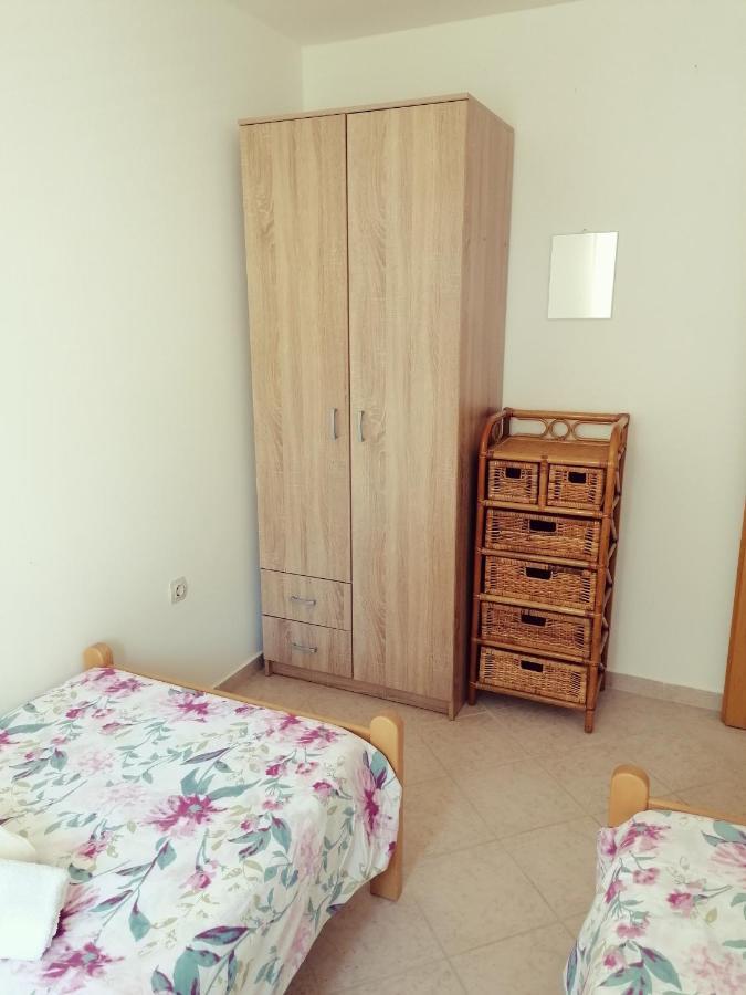 Apartment Vesna Vir Luaran gambar