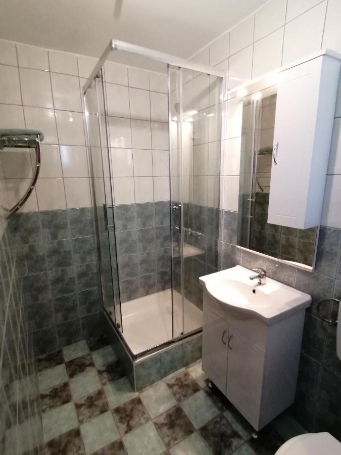 Apartment Vesna Vir Luaran gambar